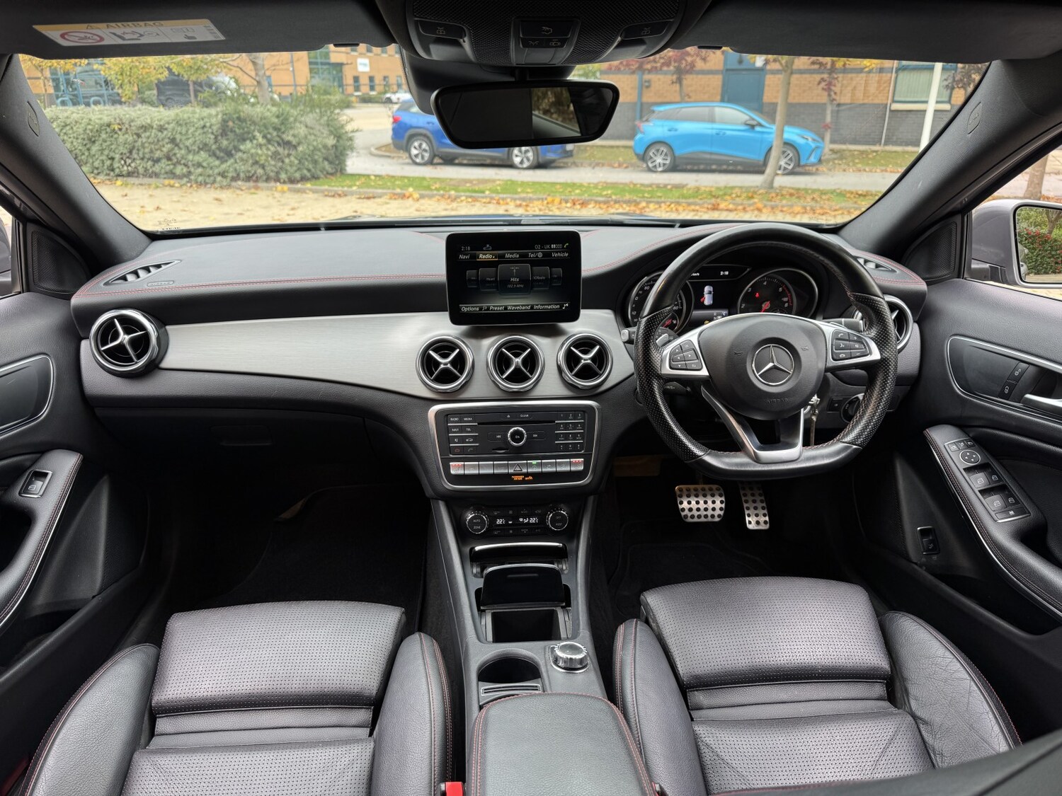 Used Mercedes-Benz GLA 2018 for sale - 76421871: Photo 29