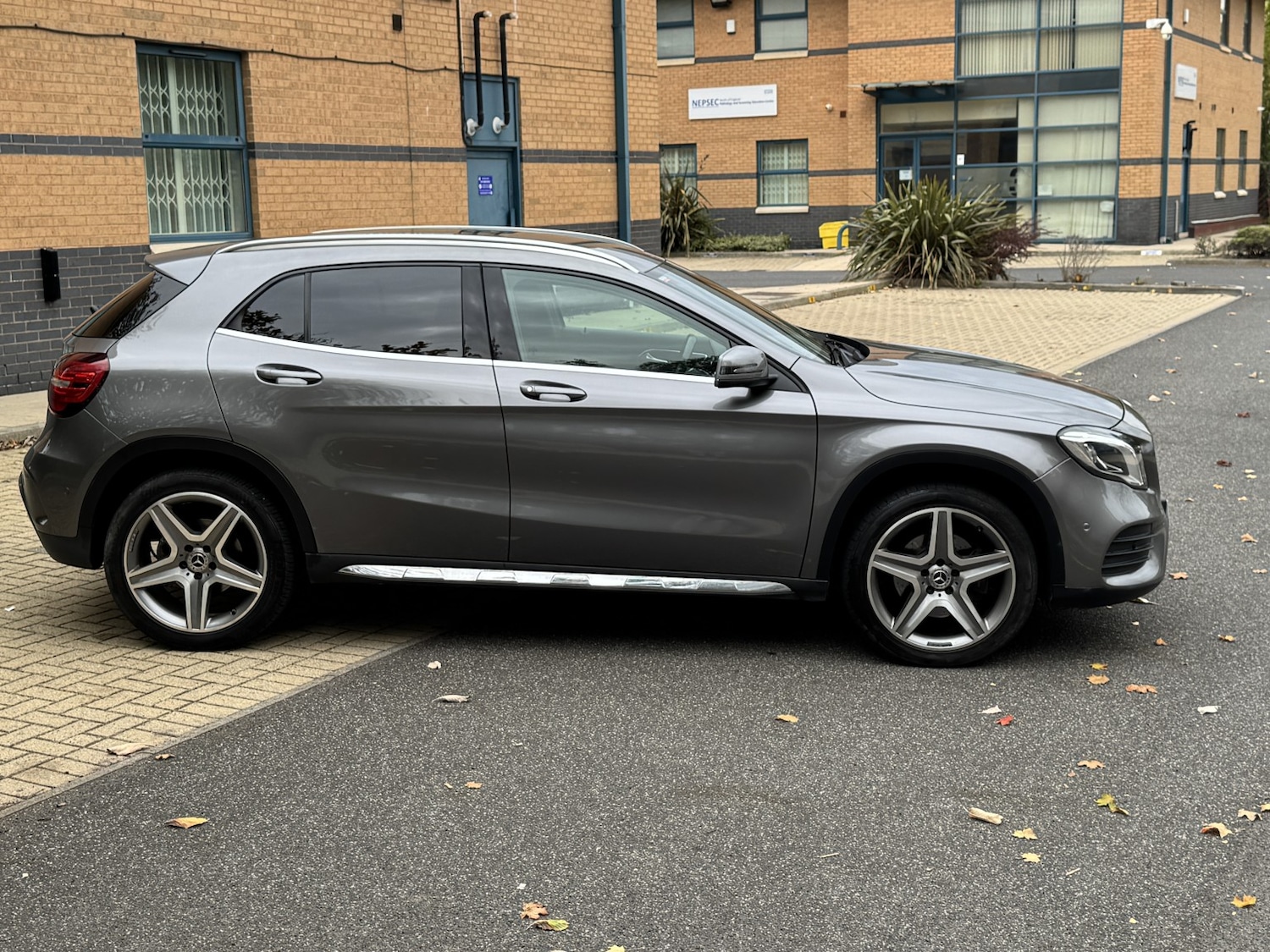Used Mercedes-Benz GLA 2018 for sale - 76421871: Photo 6