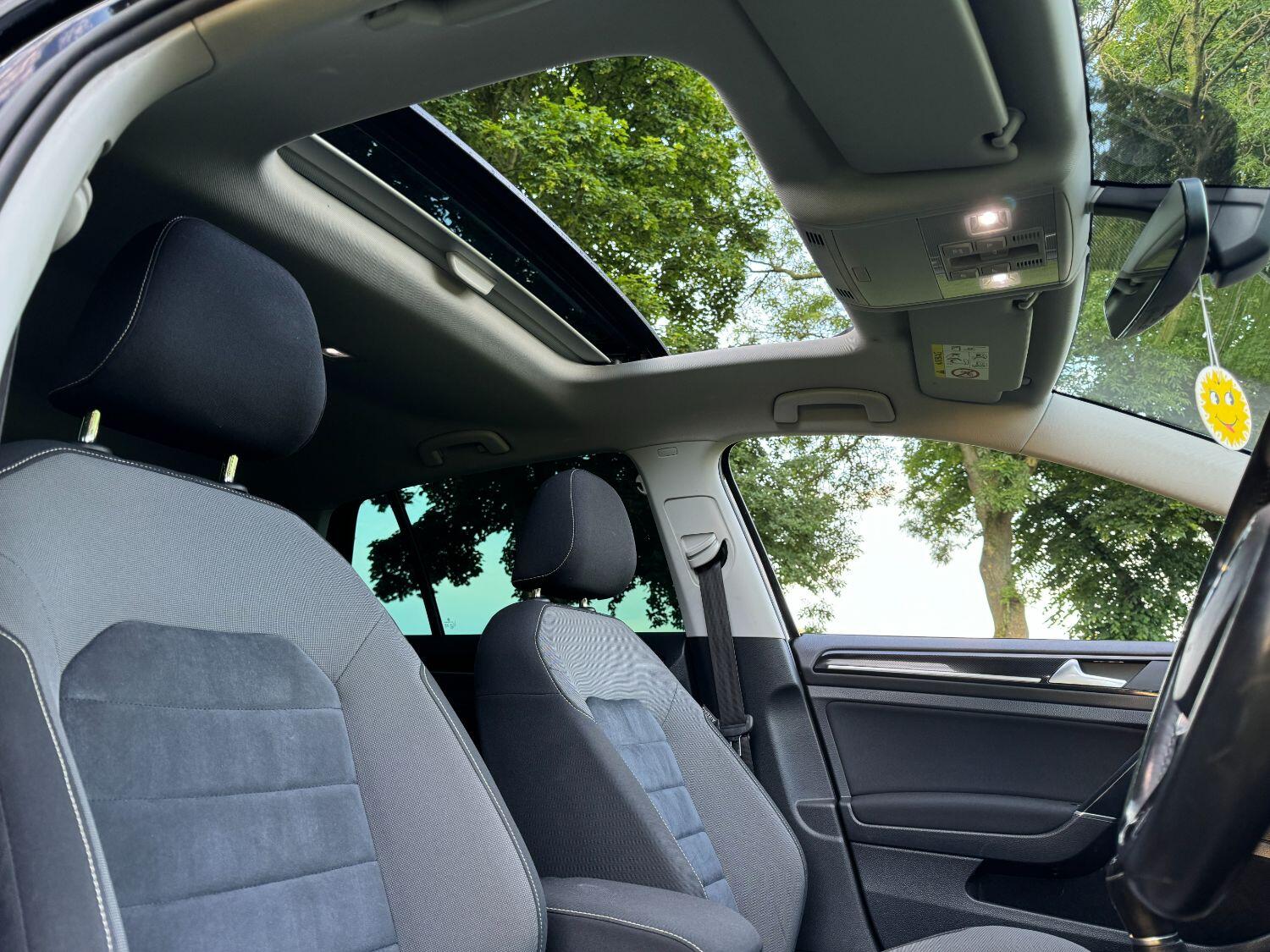 Used Volkswagen Golf 2016 for sale - 77622568: Photo 36