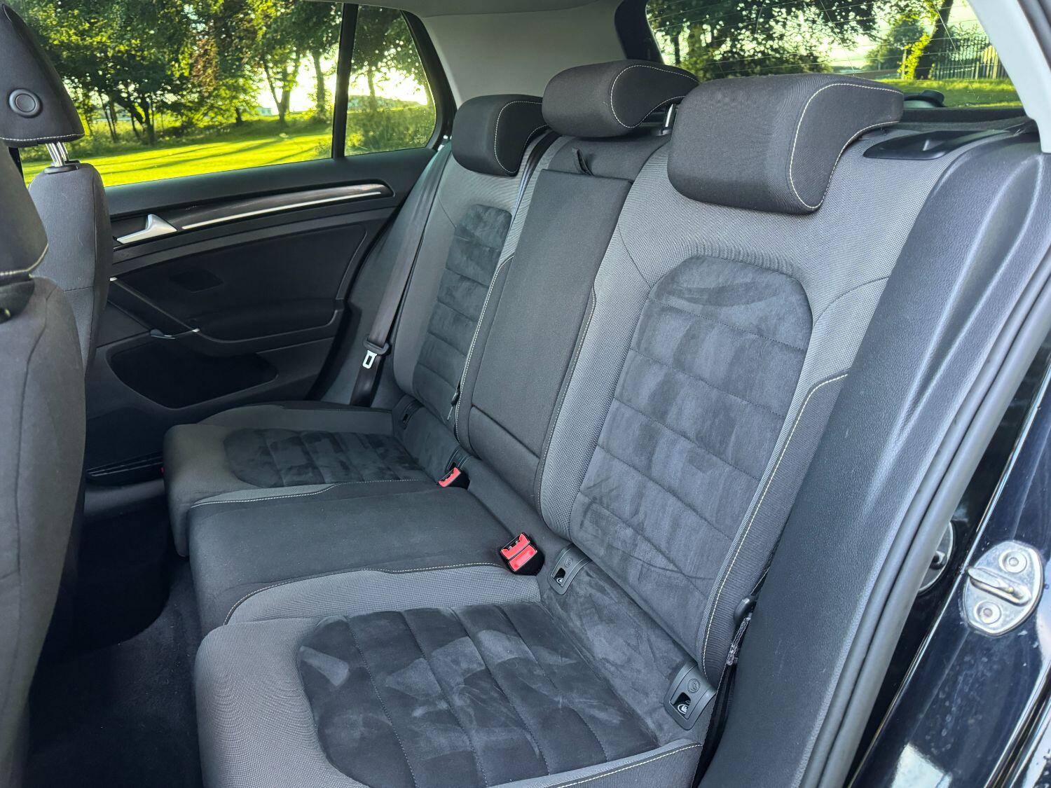 Used Volkswagen Golf 2016 for sale - 77622568: Photo 40