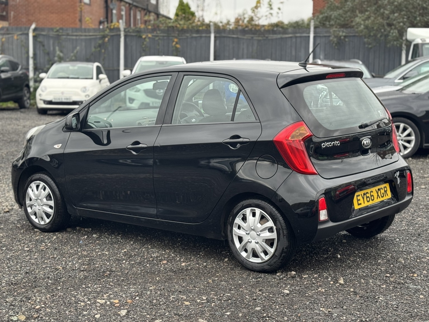 Used Kia Picanto 2016 for sale - 76588460: Photo 5