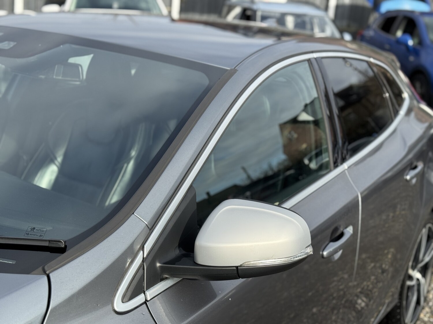 Used Volvo V40 2018 for sale - 77681867: Photo 11