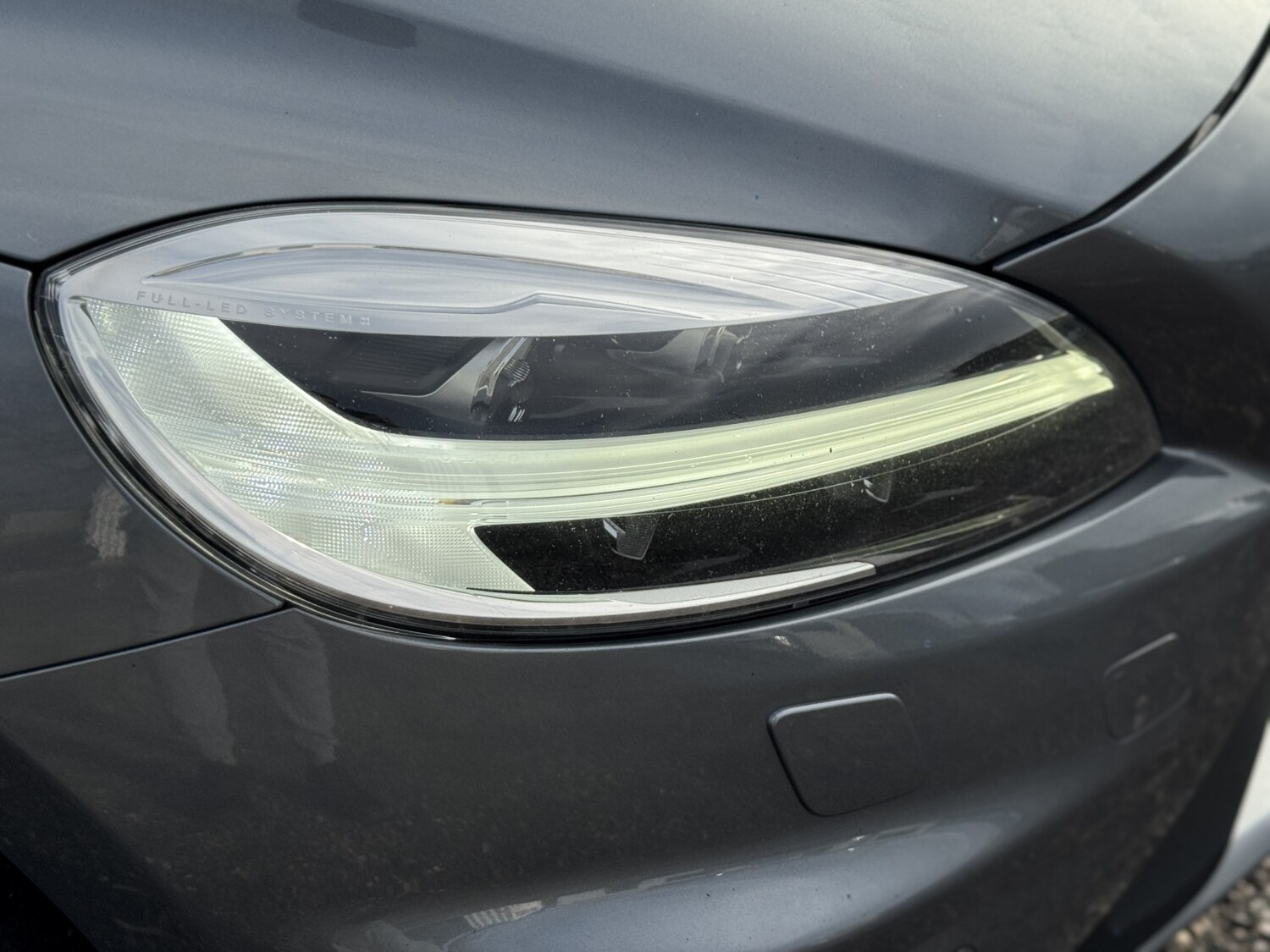 Used Volvo V40 2018 for sale - 77681867: Photo 12