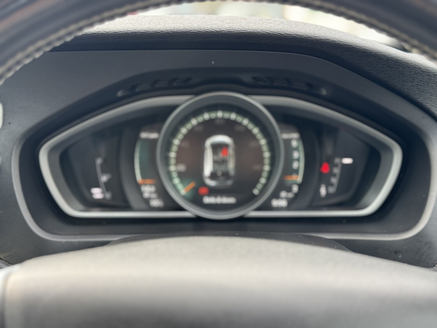 Used Volvo V40 2018 for sale - 77681867: Photo 18