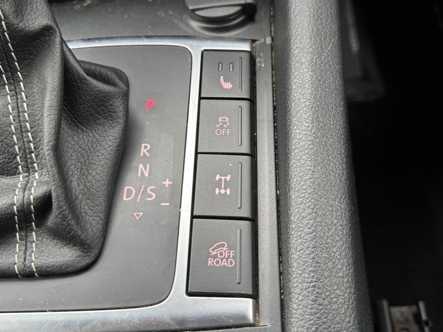 Used Volkswagen Amarok 2020 for sale - 77058430: Photo 29