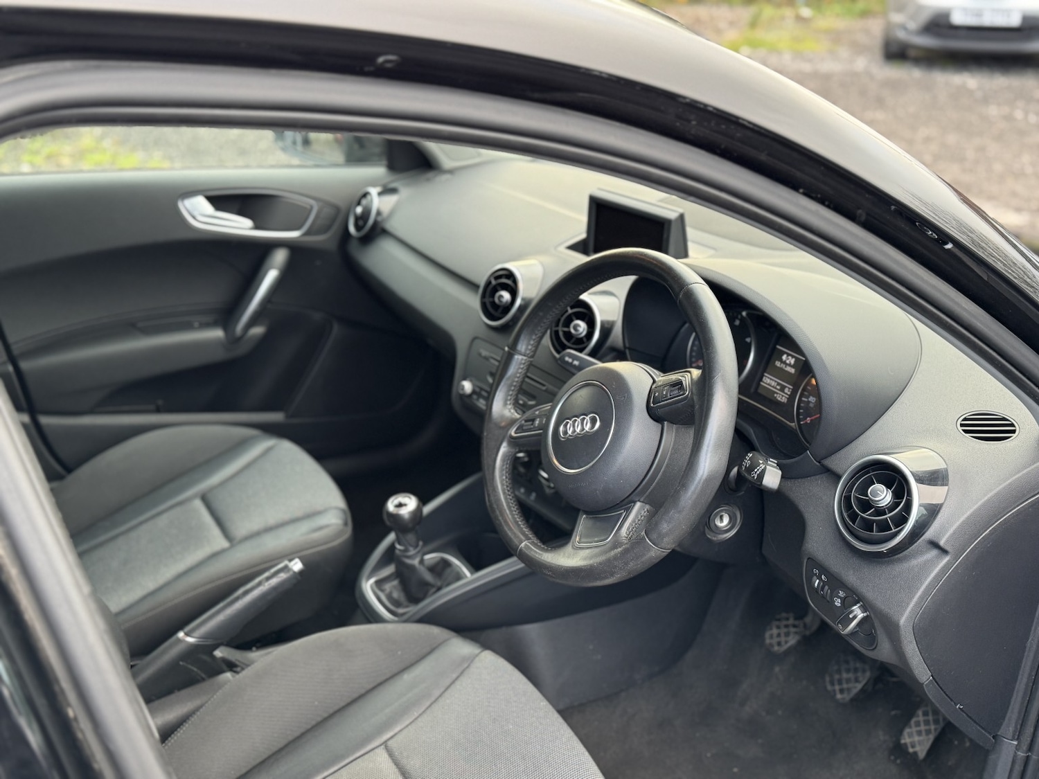 Used Audi A1 2013 for sale - 76588417: Photo 17