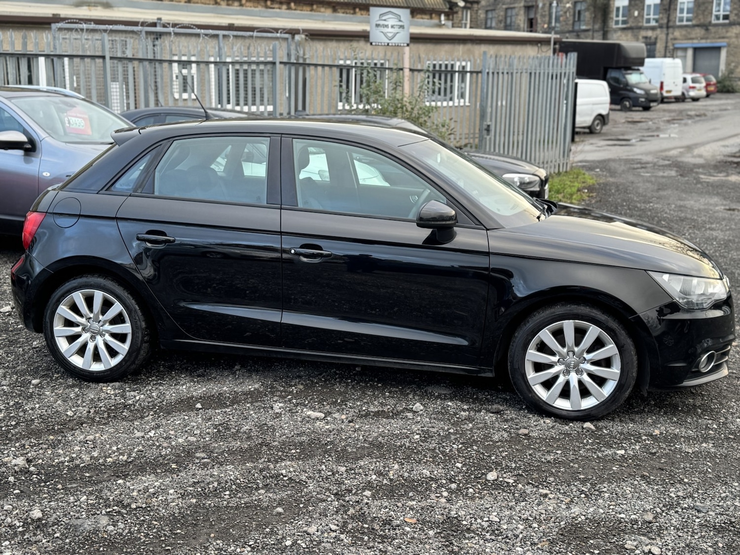 Used Audi A1 2013 for sale - 76588417: Photo 8