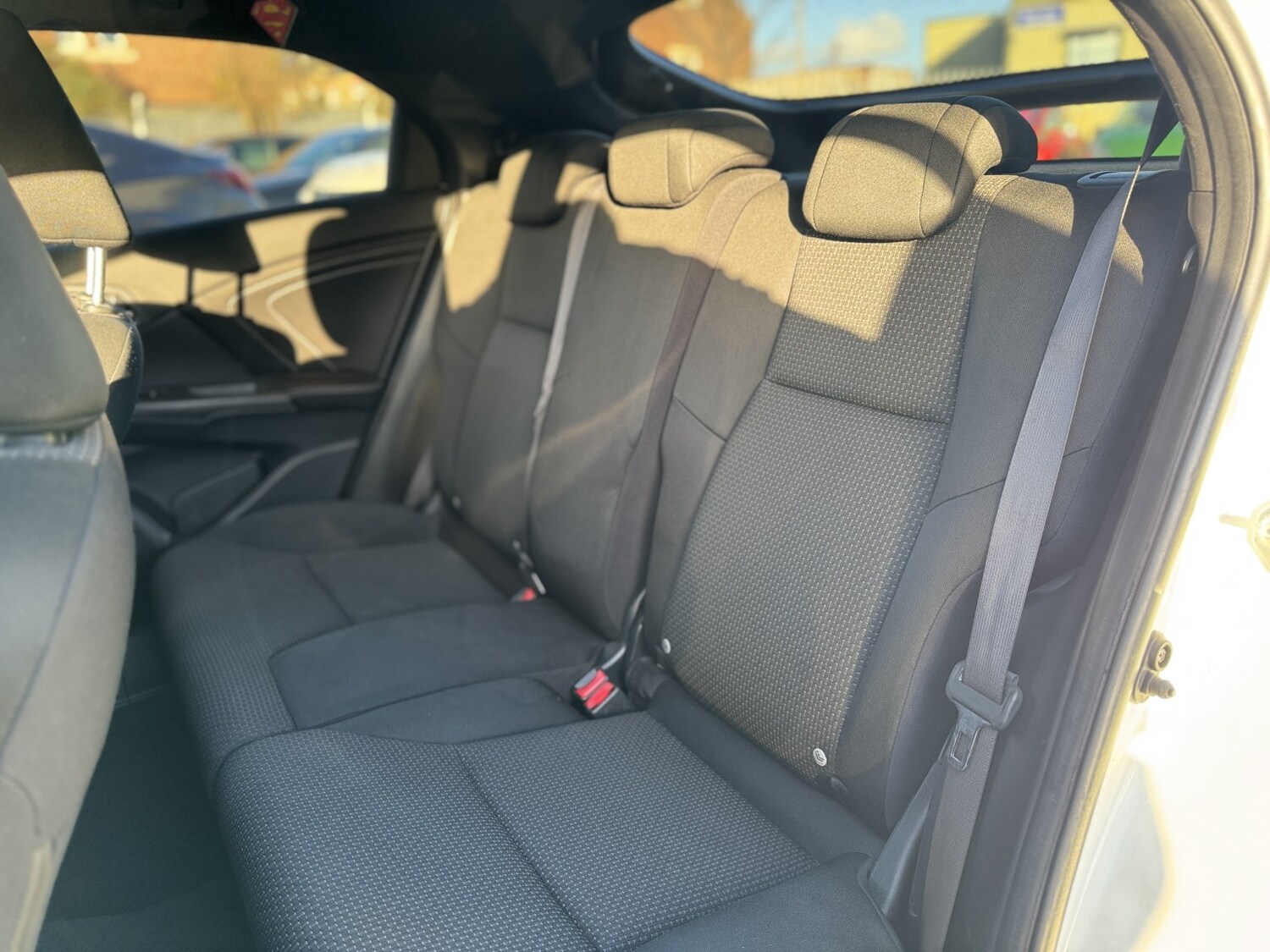 Used Honda Civic 2016 for sale - 77465118: Photo 32