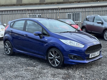 Used Ford Fiesta 2016 for sale - 76588405: Photo