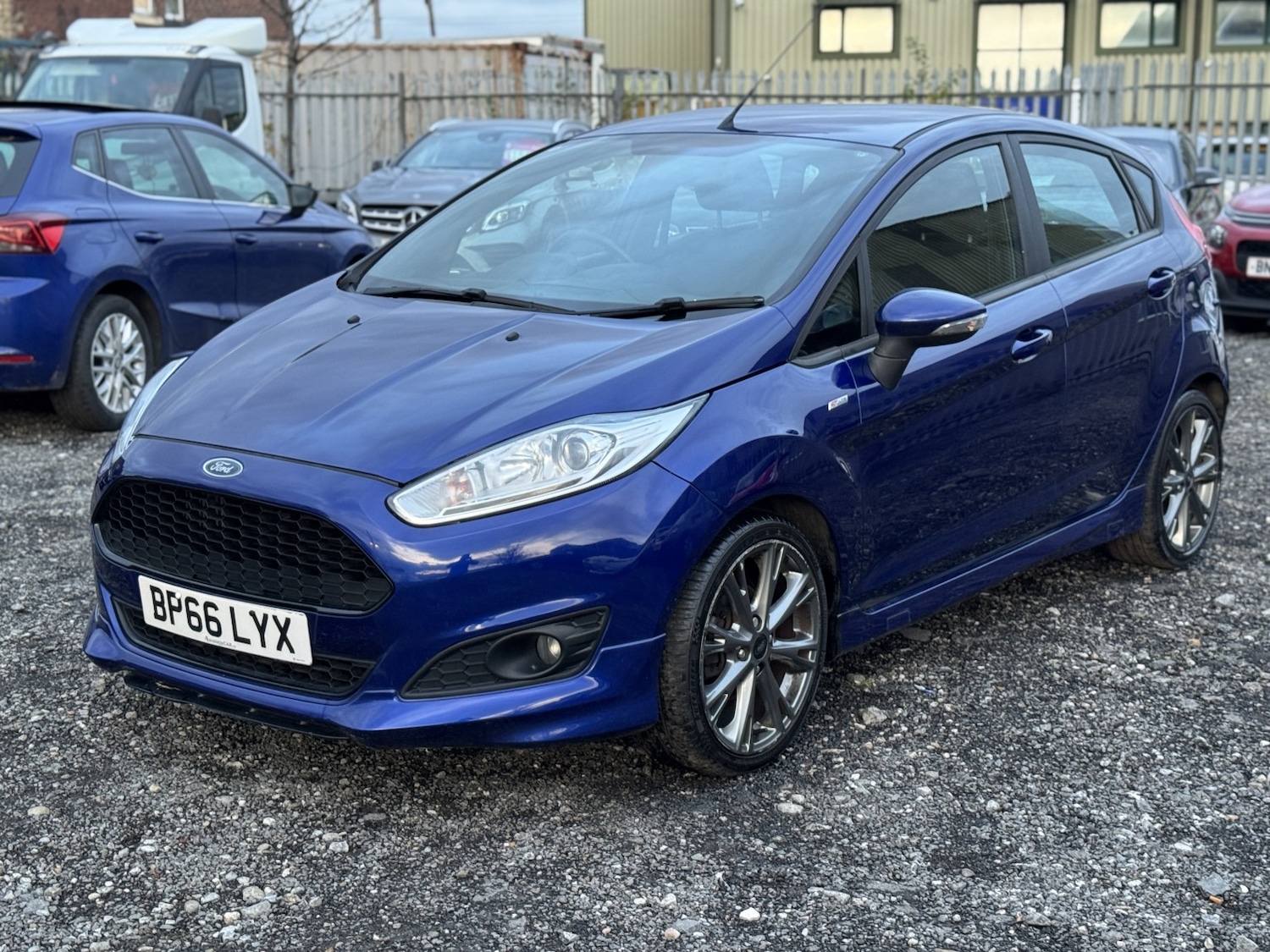 Used Ford Fiesta 2016 for sale - 76588405: Photo 3