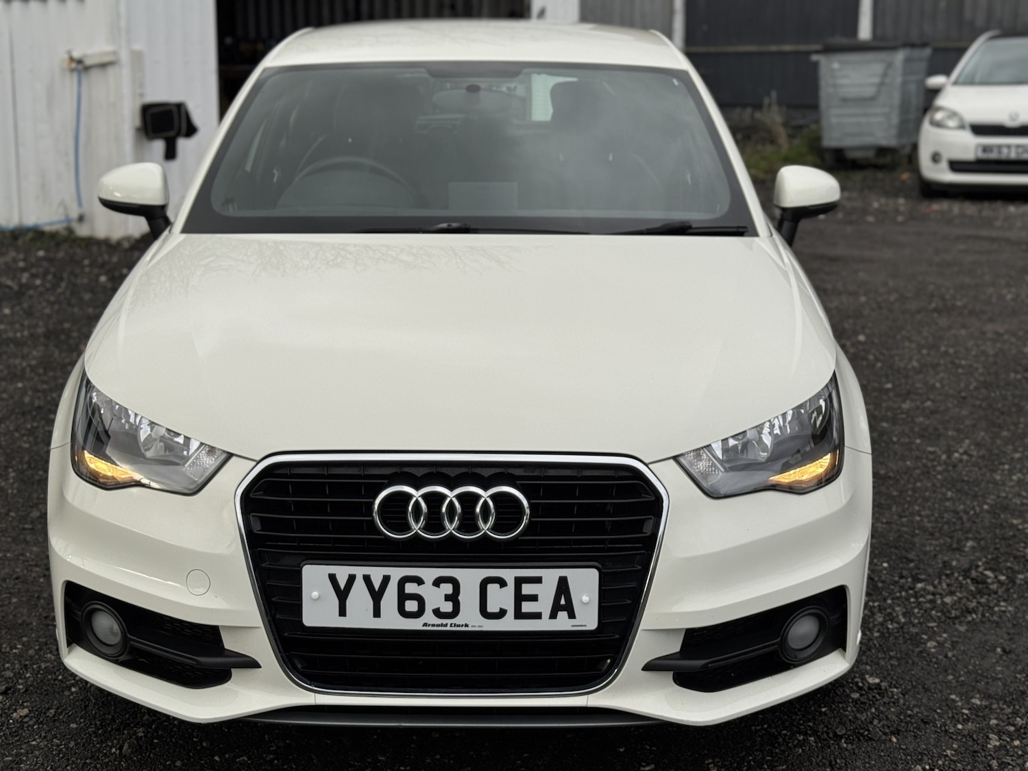 Used Audi A1 2013 for sale - 77173126: Photo 2