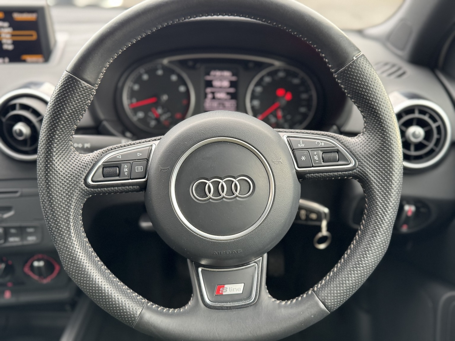 Used Audi A1 2013 for sale - 77173126: Photo 20