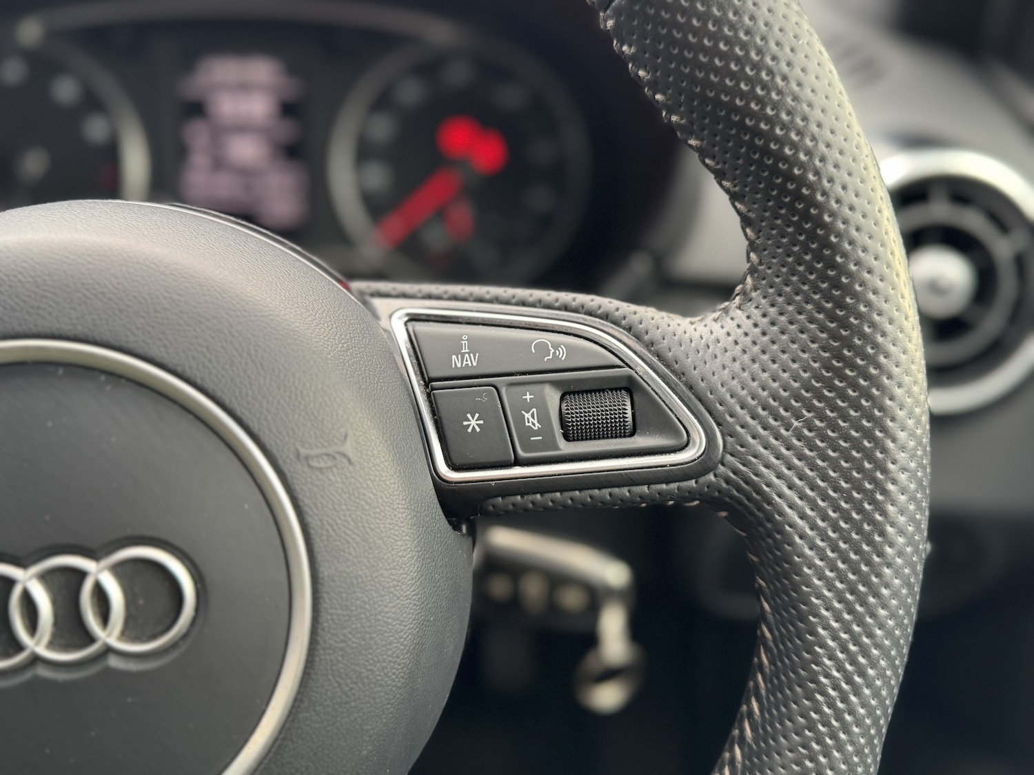 Used Audi A1 2013 for sale - 77173126: Photo 21