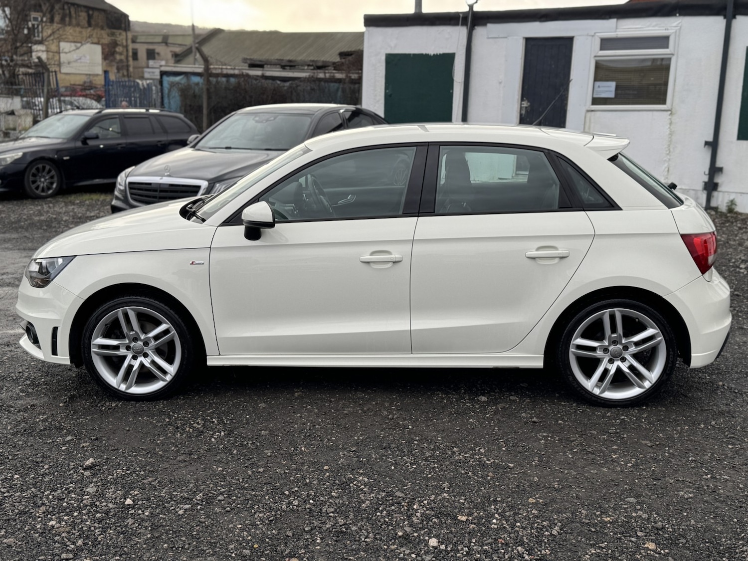 Used Audi A1 2013 for sale - 77173126: Photo 4