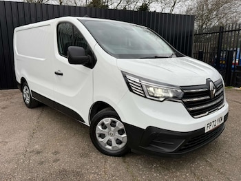 Renault Trafic feature image