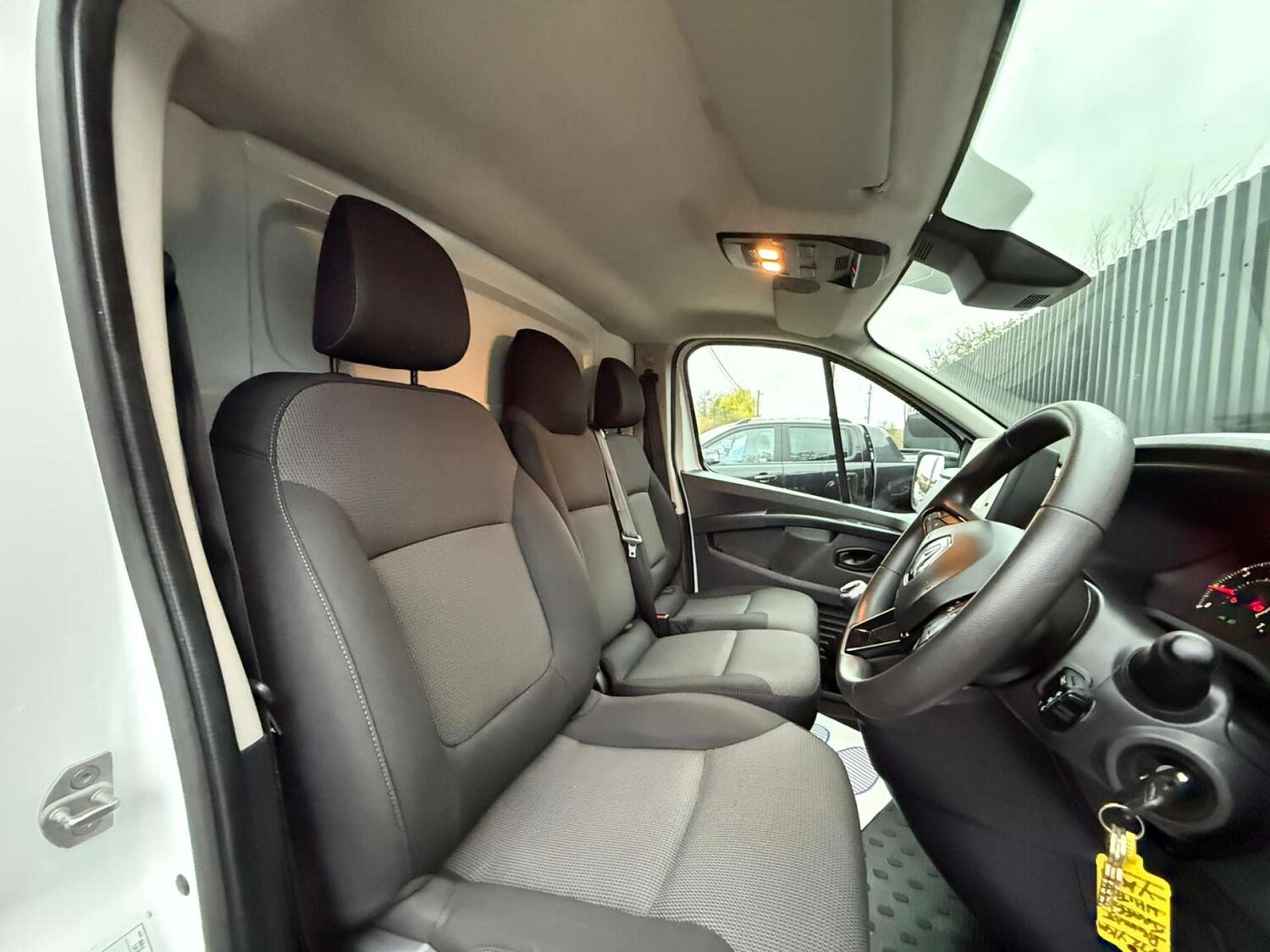 Used Renault Trafic 2022 for sale - 77872412: Photo 34