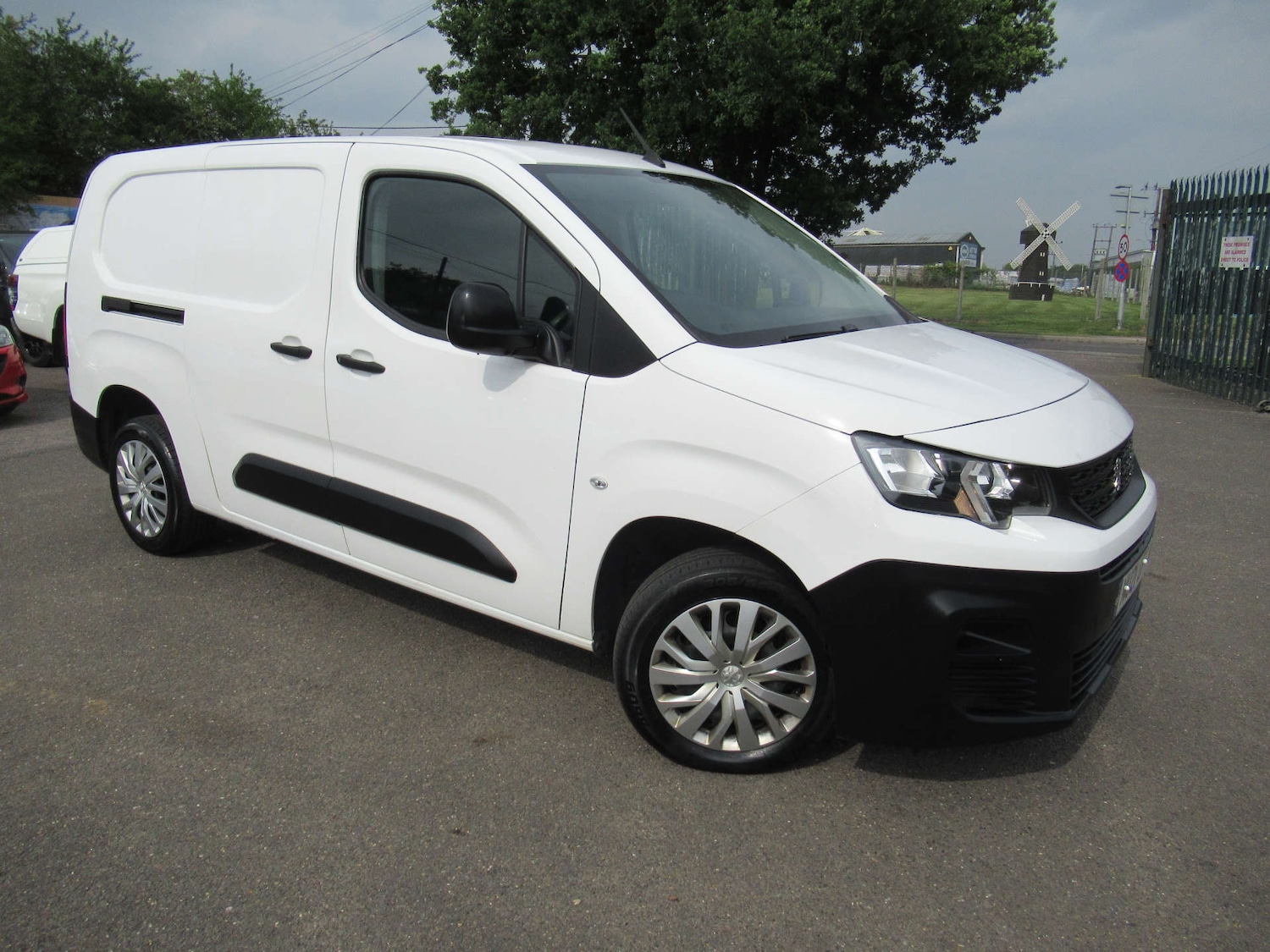 Used Peugeot Partner 2021 for sale - 76363780: Photo 25