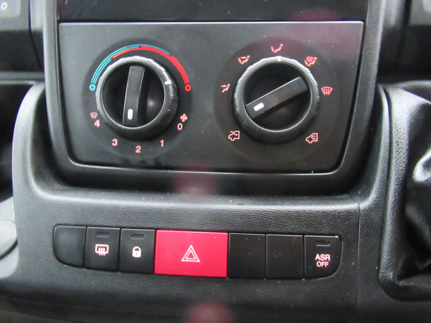 Used Peugeot Boxer 2017 for sale - 77406120: Photo 20