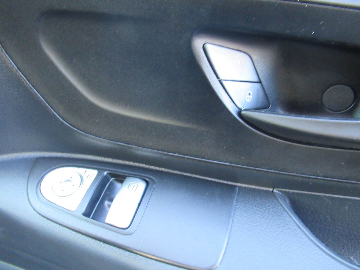 Used Mercedes-Benz Vito 2021 for sale - 77558192: Photo 31