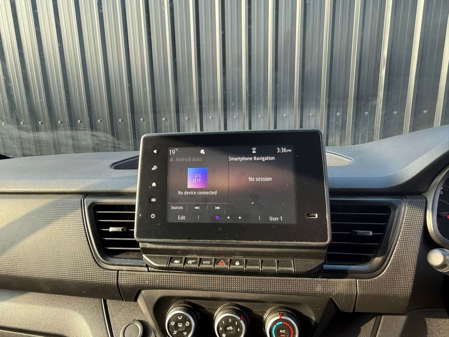 Used Renault Trafic 2022 for sale - 77818784: Photo 2