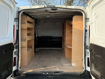 Used Renault Trafic 2022 for sale - 77818784: Photo