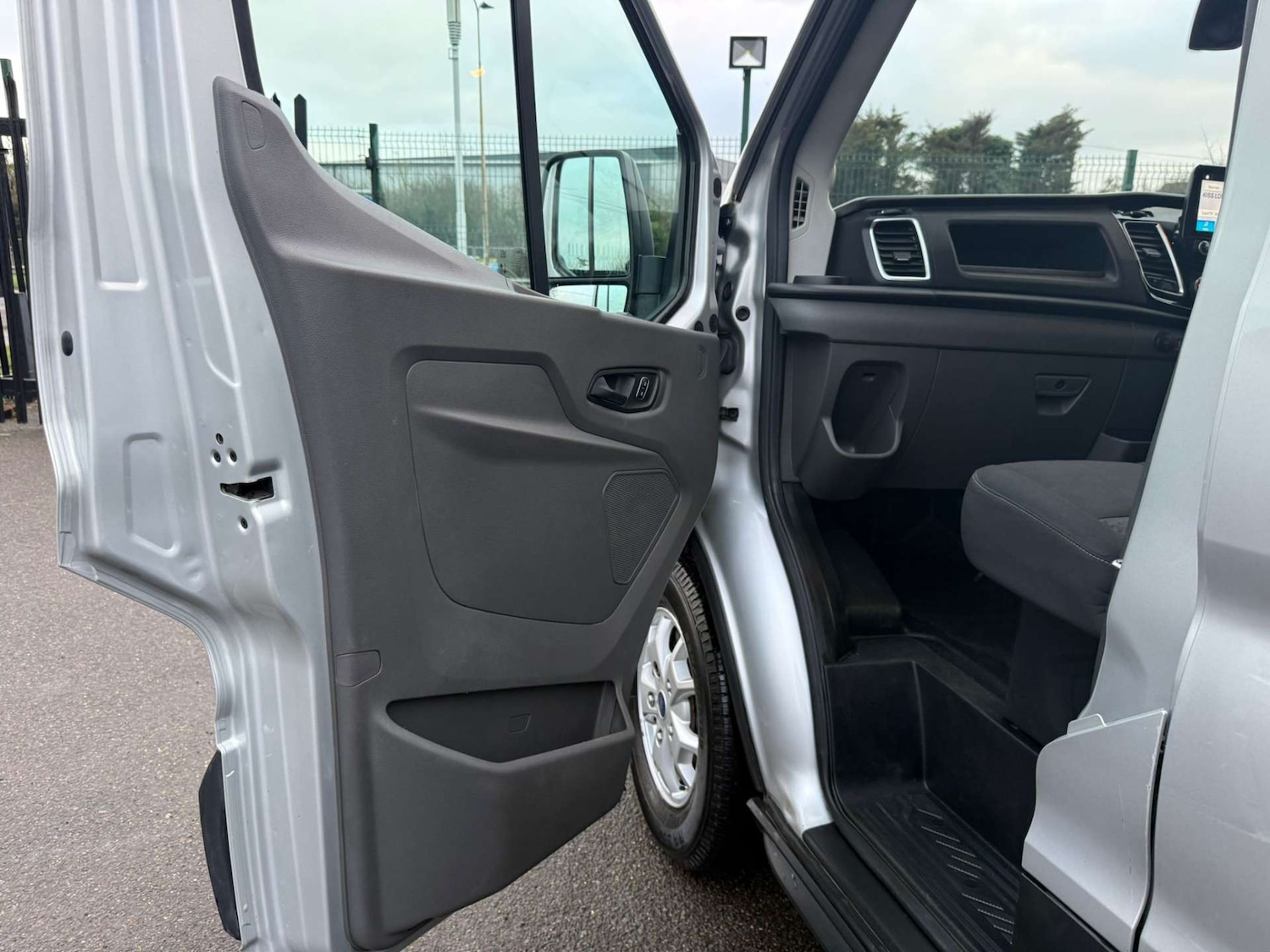 Used Ford Transit 2021 for sale - 77617095: Photo 30