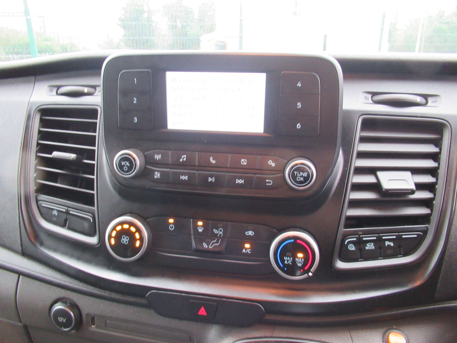 Used Ford Transit Custom 2020 for sale - 77137437: Photo 16