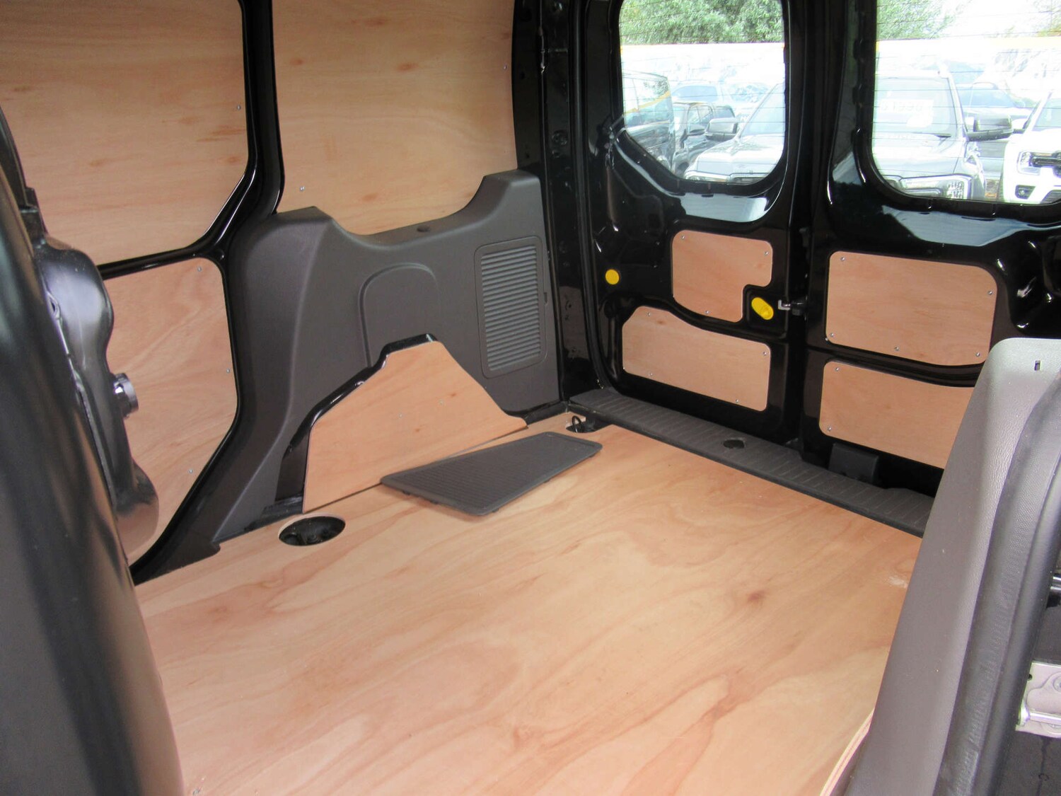 Used Ford Transit Connect 2021 for sale - 76601005: Photo 8