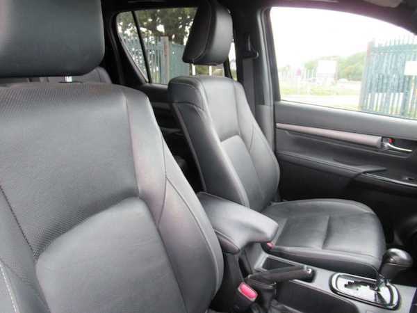 Used Toyota Hilux 2021 for sale - 75620029: Photo 16