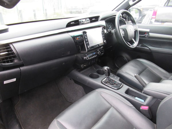 Used Toyota Hilux 2021 for sale - 75620029: Photo 5
