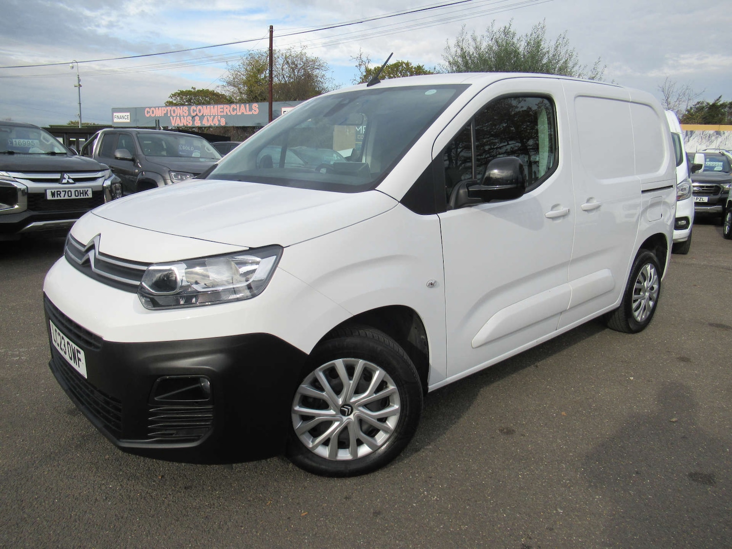 Used Citroen Berlingo 2023 for sale - 76479001: Photo 1