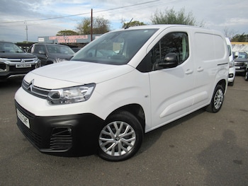Used Citroen Berlingo 2023 for sale - 76479001: Photo