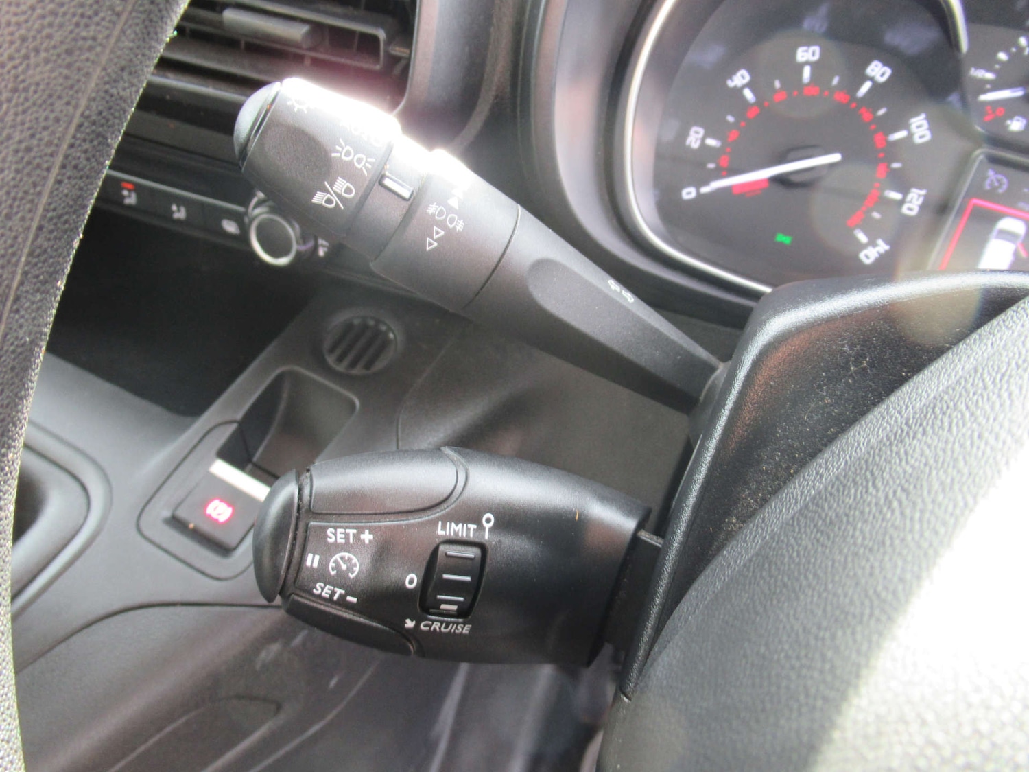 Used Citroen Berlingo 2023 for sale - 76479001: Photo 26