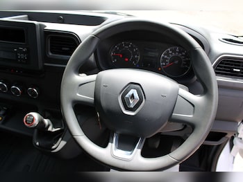 Used Renault Master 2023 for sale - 79195787: Photo