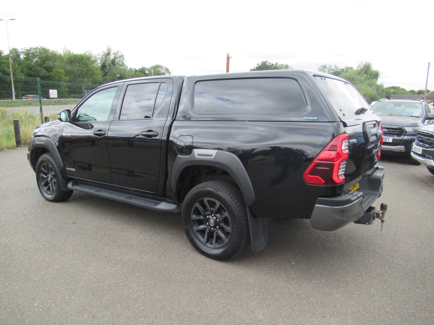 Used Toyota Hilux 2021 for sale - 76600823: Photo 8