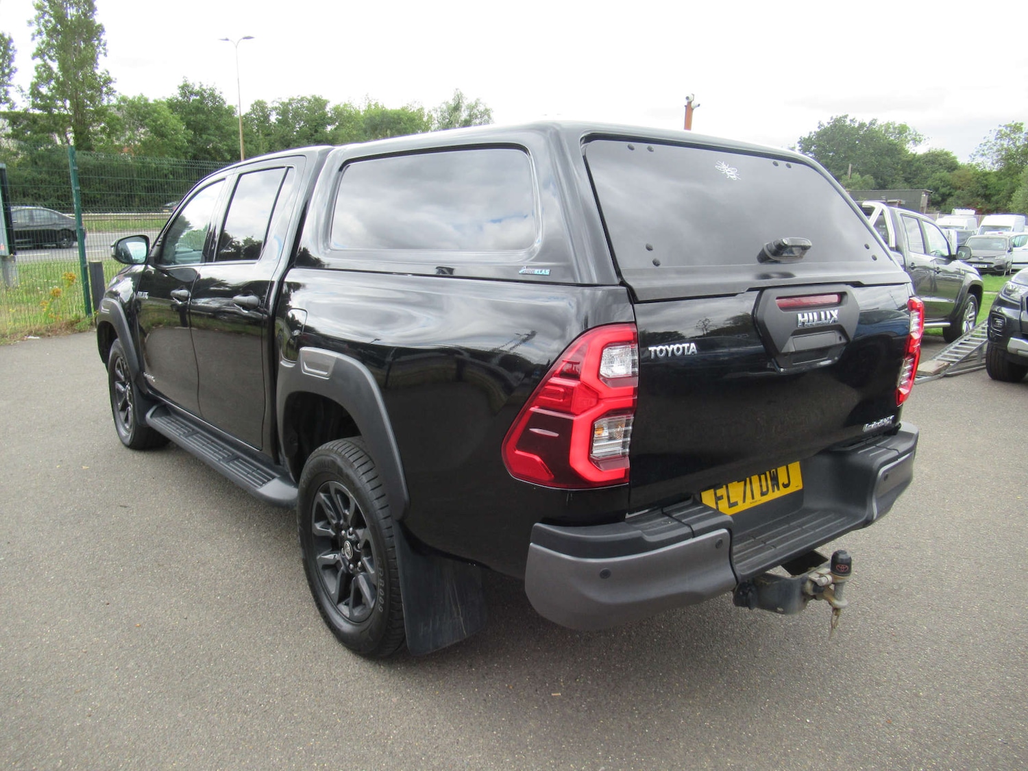 Used Toyota Hilux 2021 for sale - 76600823: Photo 9