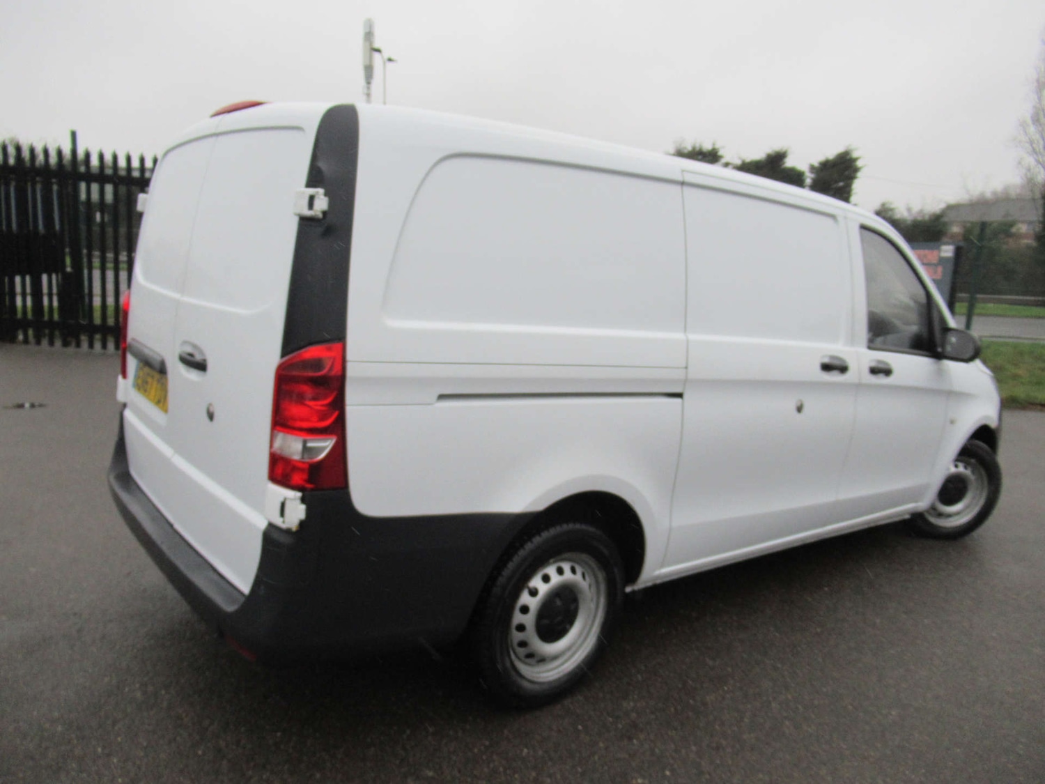 Used Mercedes-Benz Vito 2018 for sale - 77452475: Photo 11