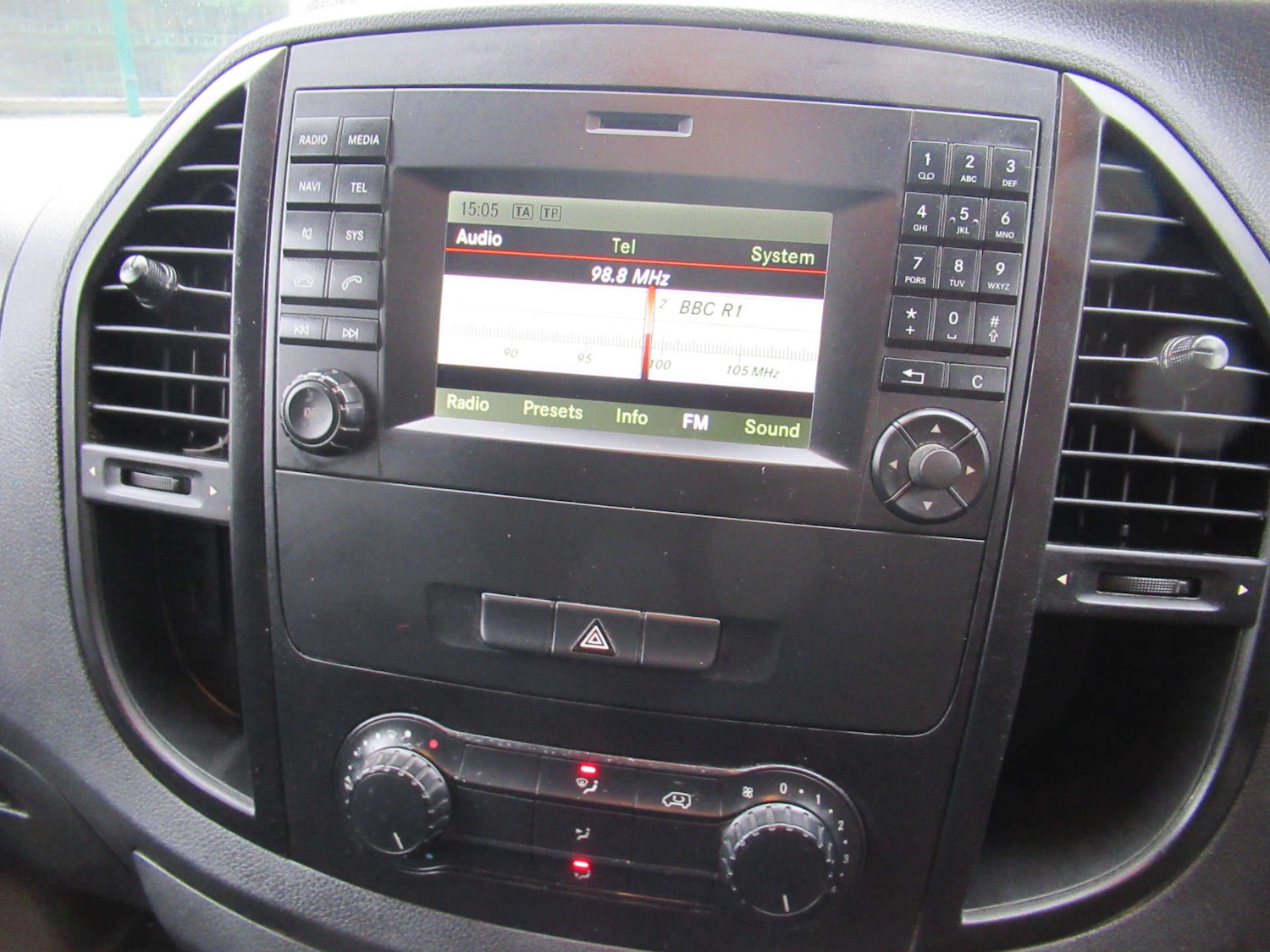 Used Mercedes-Benz Vito 2018 for sale - 77452475: Photo 17