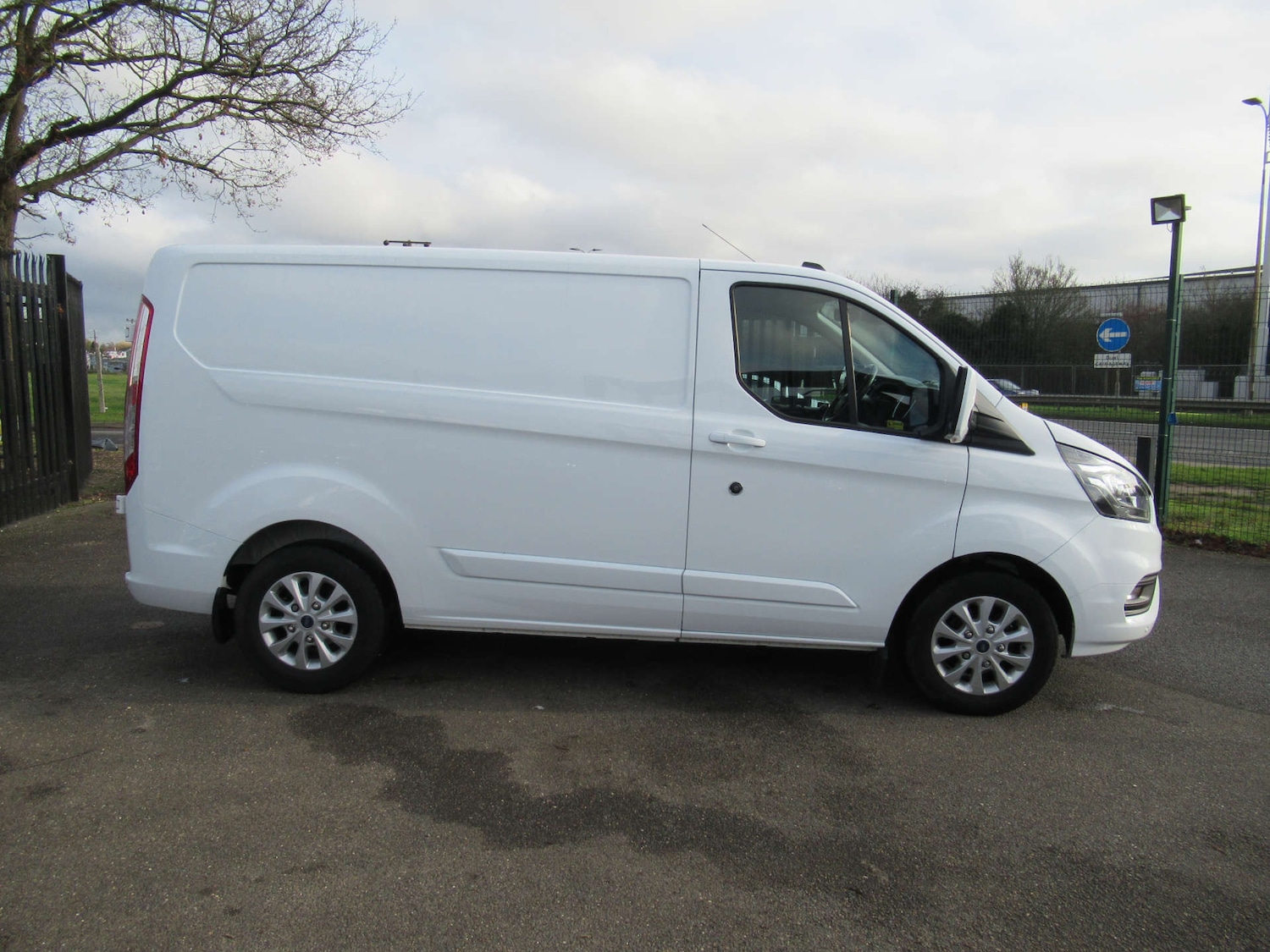 Used Ford Transit Custom 2023 for sale - 77235342: Photo 15