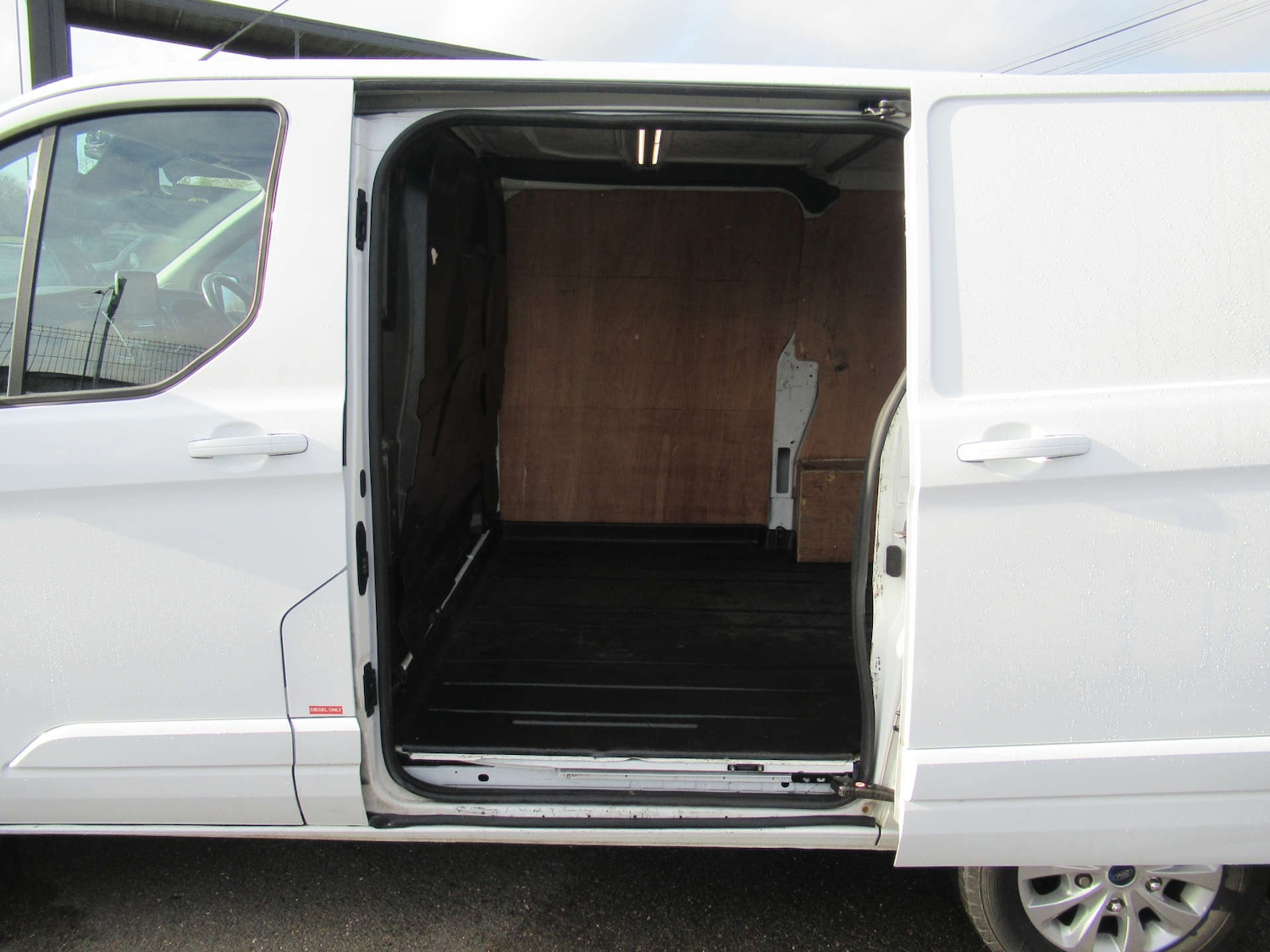 Used Ford Transit Custom 2023 for sale - 77235342: Photo 6