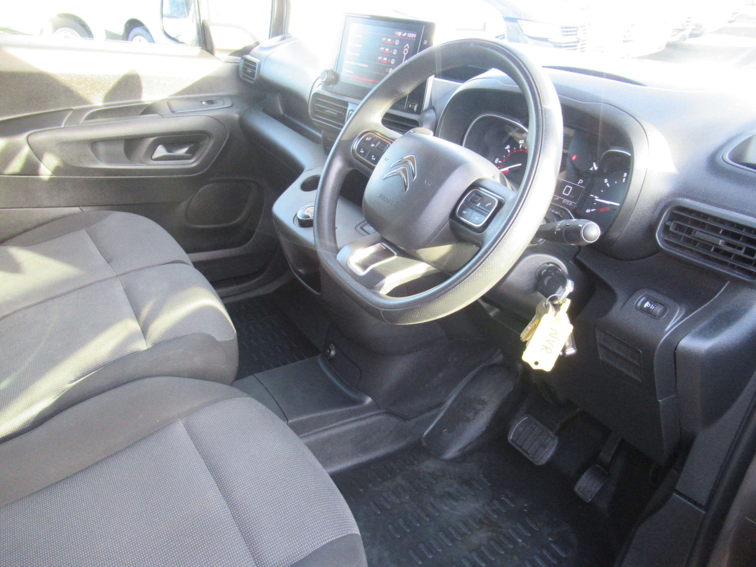 Used Citroen Berlingo 2021 for sale - 77022299: Photo 13