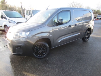 Used Citroen Berlingo 2021 for sale - 77022299: Photo