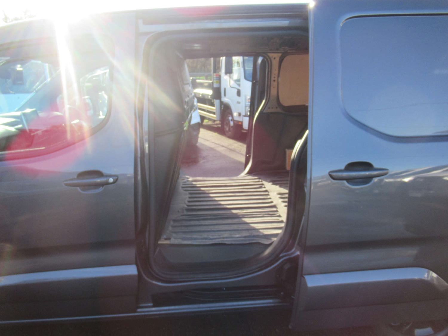 Used Citroen Berlingo 2021 for sale - 77022299: Photo 6