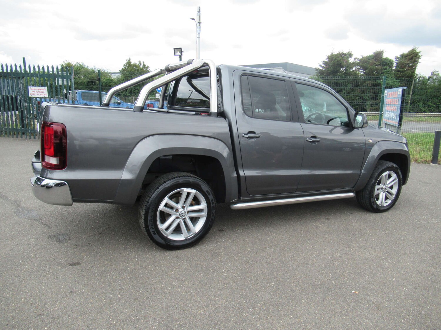 Used Volkswagen Amarok 2017 for sale - 76600789: Photo 12