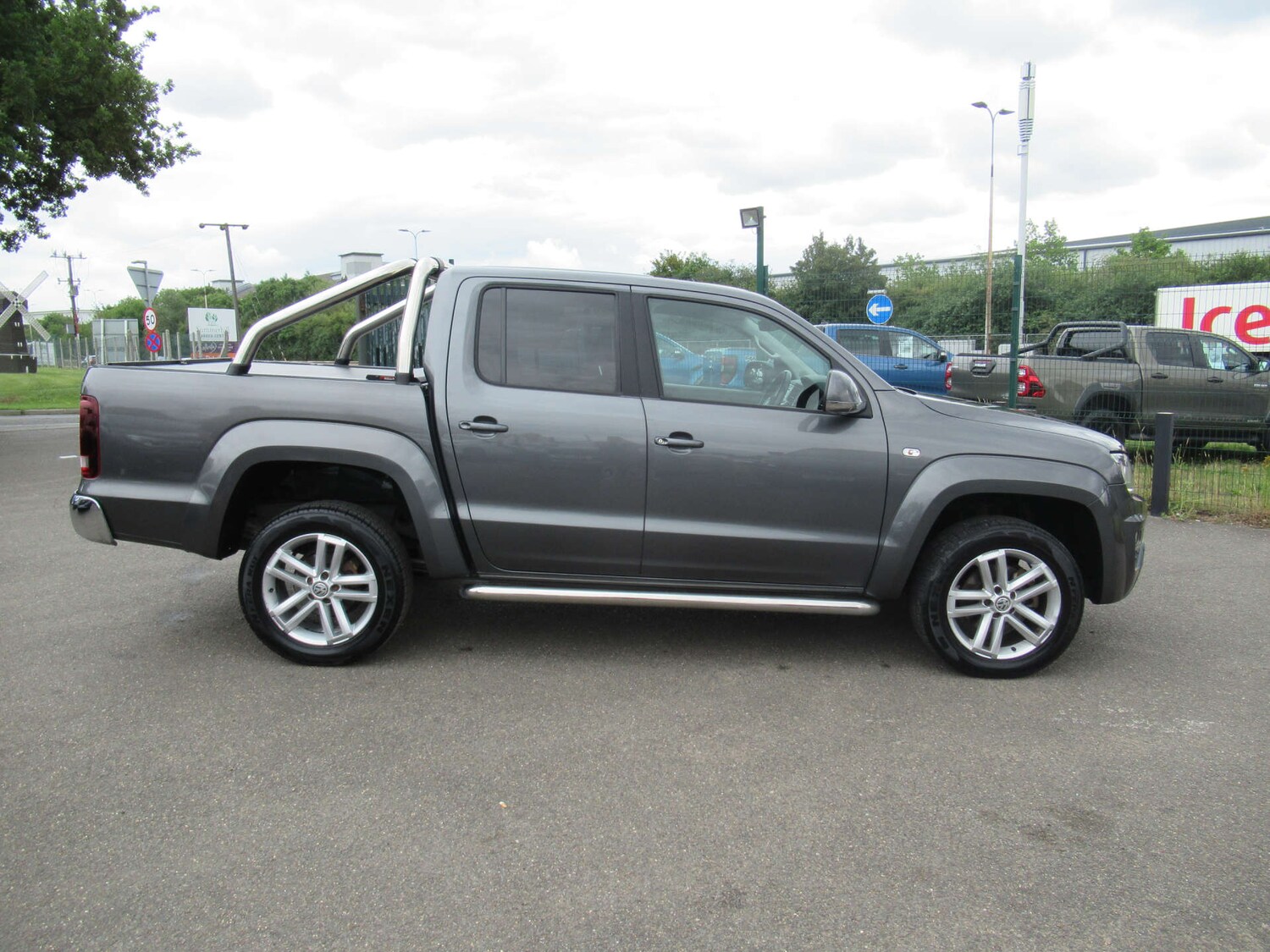 Used Volkswagen Amarok 2017 for sale - 76600789: Photo 13