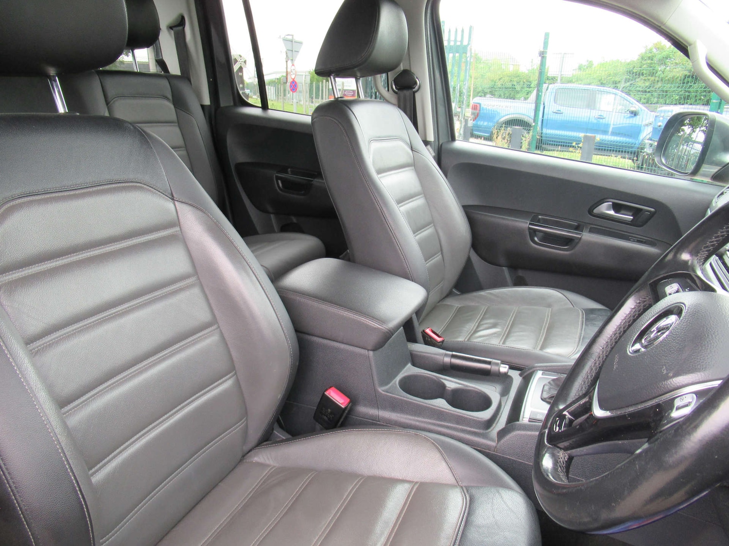 Used Volkswagen Amarok 2017 for sale - 76600789: Photo 15