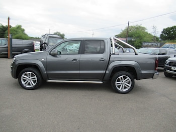 Used Volkswagen Amarok 2017 for sale - 76600789: Photo