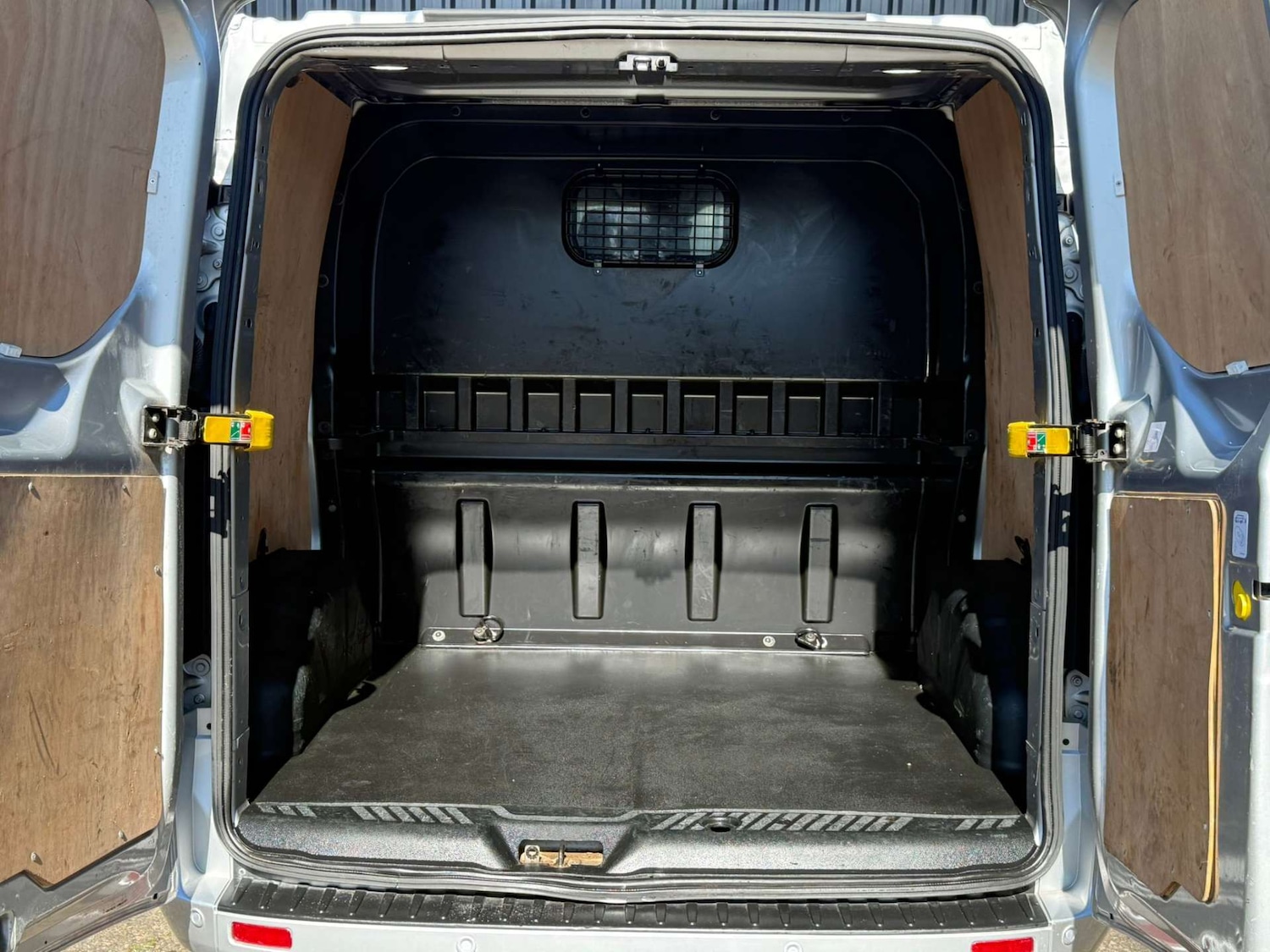 Used Ford Transit Custom 2022 for sale - 77937258: Photo 10