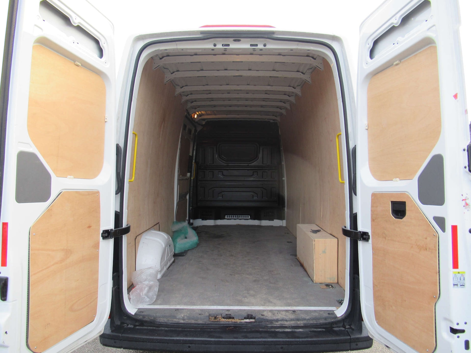 Used Volkswagen Crafter 2024 for sale - 77523245: Photo 12