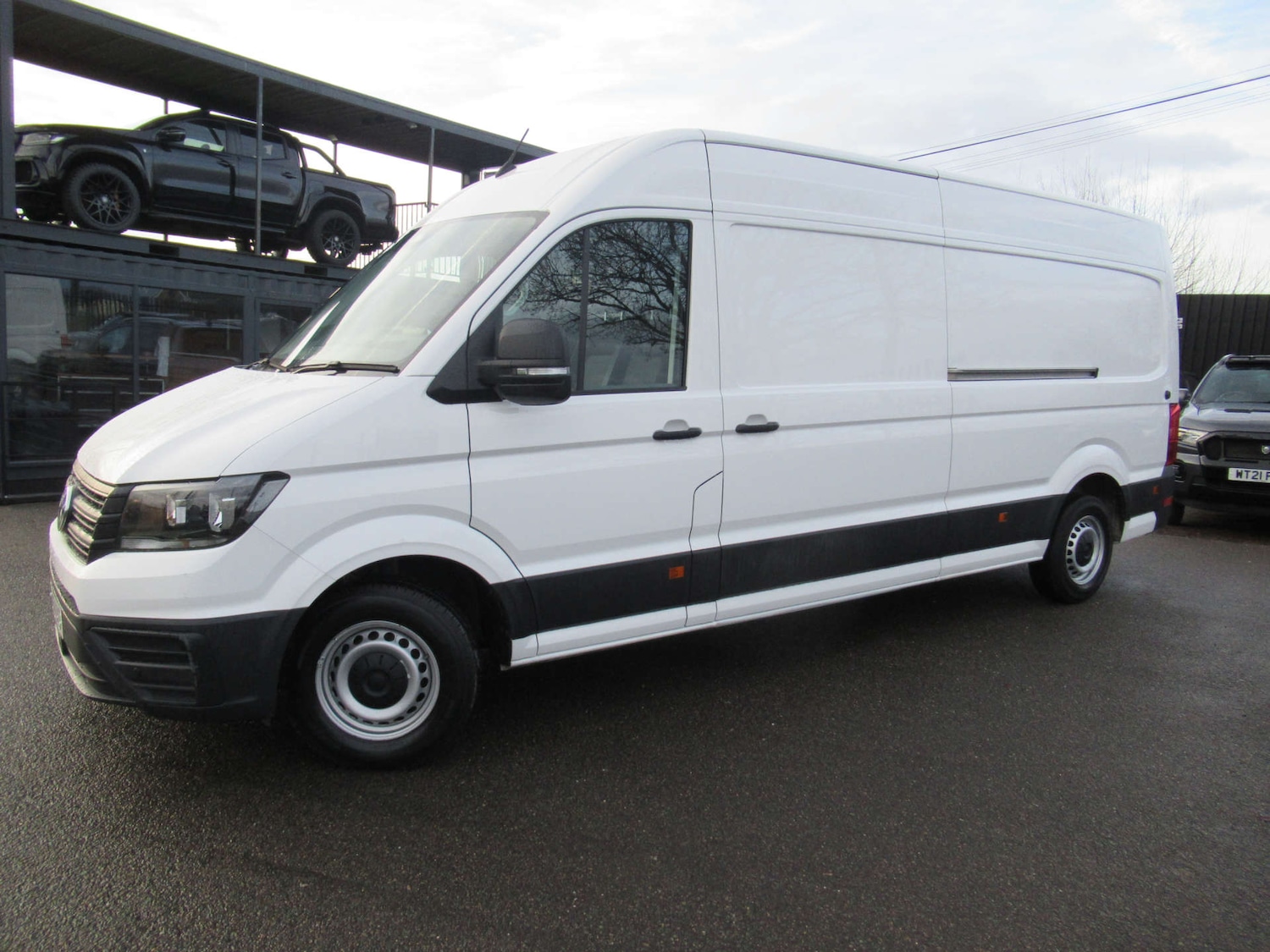 Used Volkswagen Crafter 2024 for sale - 77523245: Photo 2